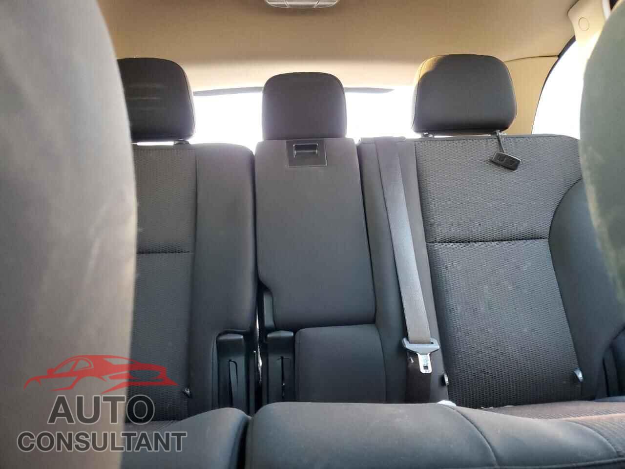 FORD EDGE 2011 - 2FMDK4JC6BBB21785