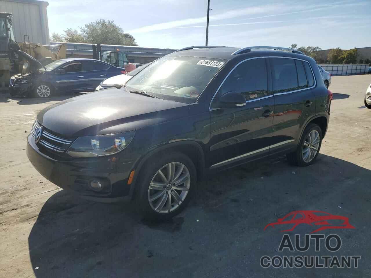 VOLKSWAGEN TIGUAN 2015 - WVGAV7AX2FW574918