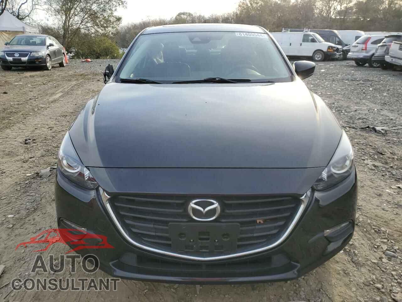 MAZDA 3 2018 - 3MZBN1V34JM212866