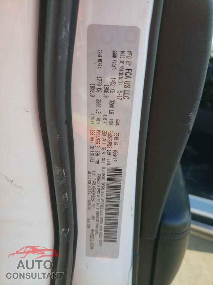 DODGE DURANGO 2017 - 1C4RDJAG8HC905254