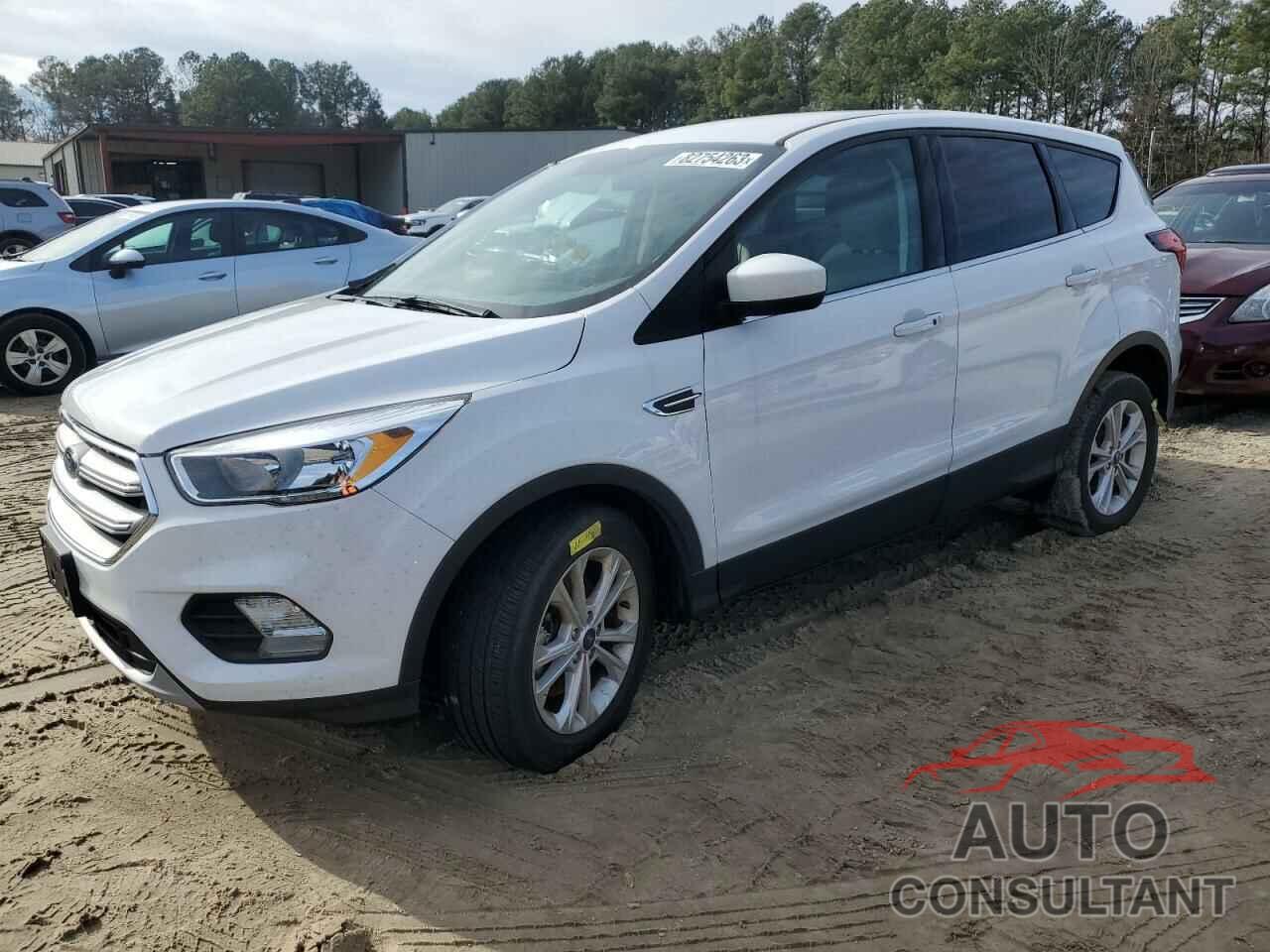 FORD ESCAPE 2019 - 1FMCU9GD1KUA94654