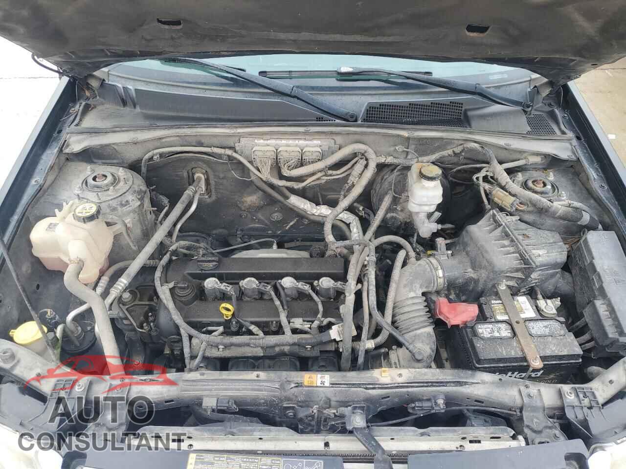 FORD ESCAPE 2012 - 1FMCU0D70CKA10363