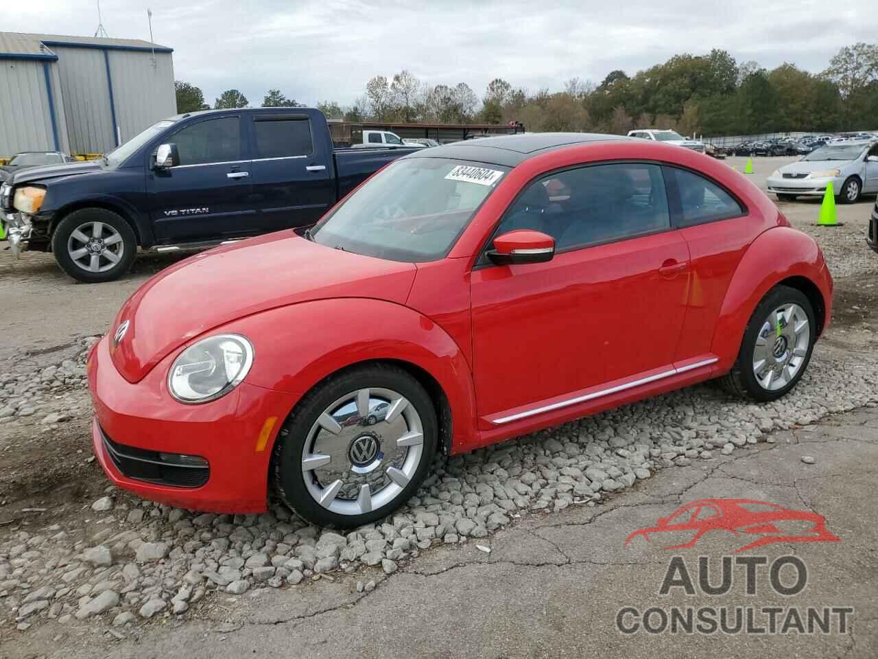 VOLKSWAGEN BEETLE 2013 - 3VWHP7AT5DM605213