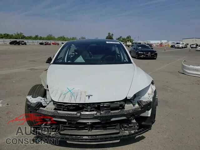 TESLA MODEL 3 2024 - 5YJ3E1EA6RF855709