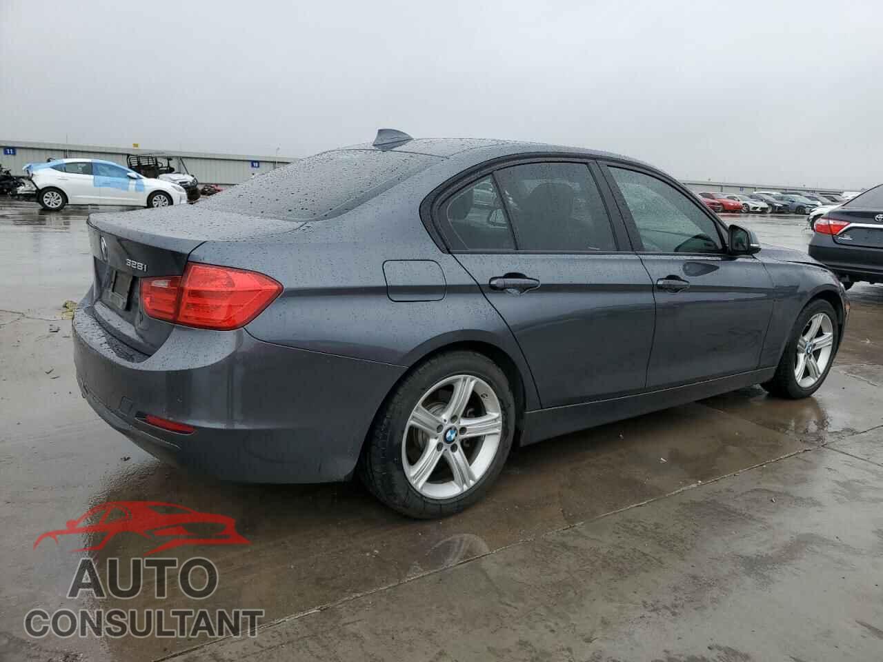 BMW 3 SERIES 2014 - WBA3B3C56EJ977934