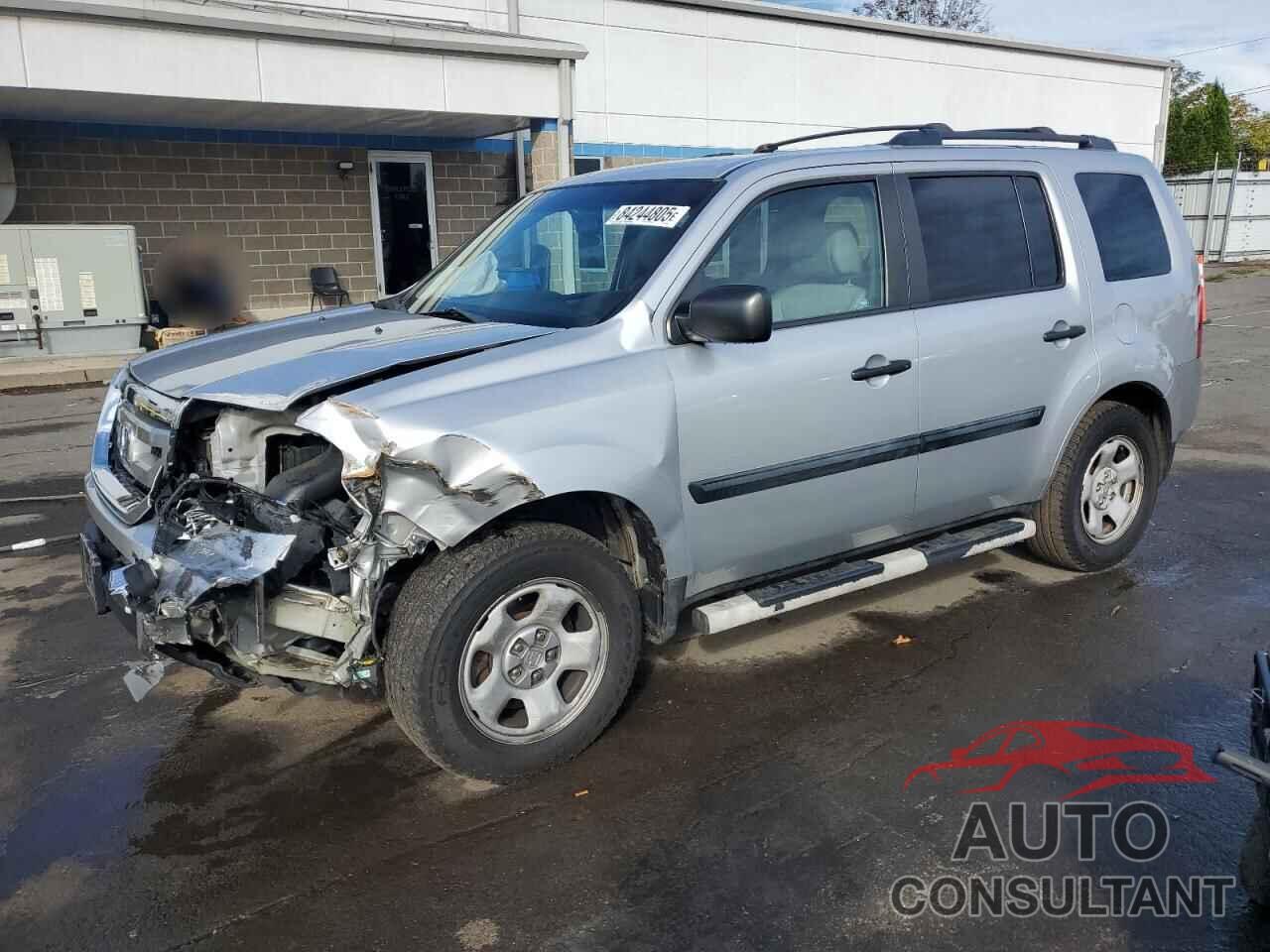 HONDA PILOT 2011 - 5FNYF4H28BB075581