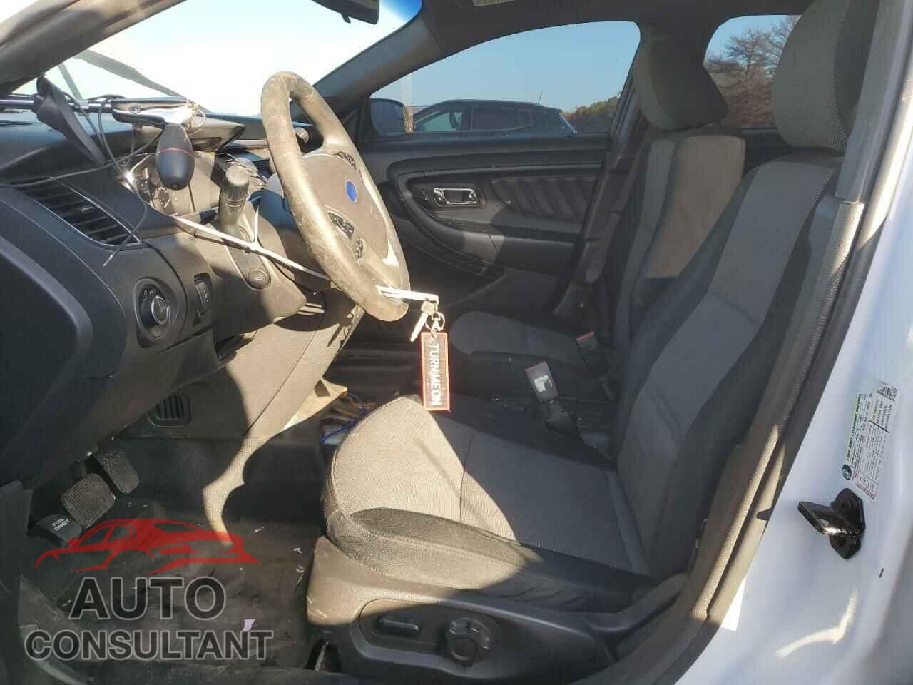 FORD TAURUS 2013 - 1FAHP2M82DG144792