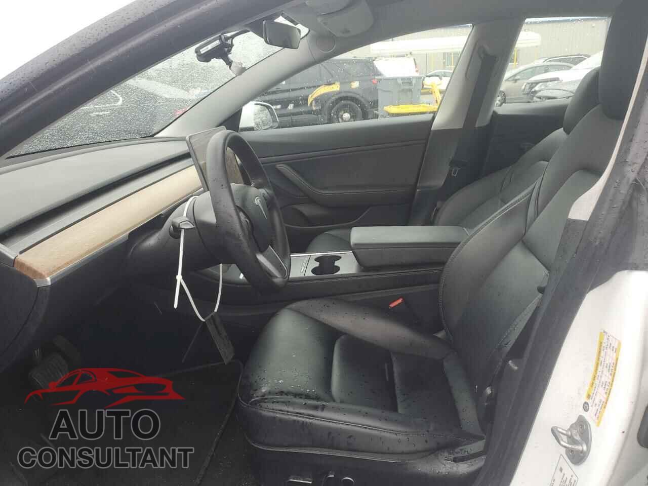 TESLA MODEL 3 2021 - 5YJ3E1EB0MF924119