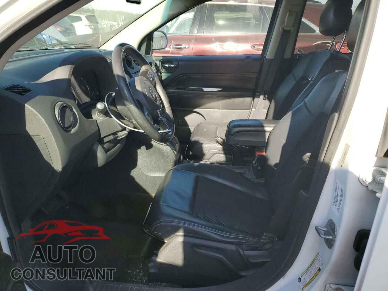 JEEP COMPASS 2014 - 1C4NJCEB8ED859545