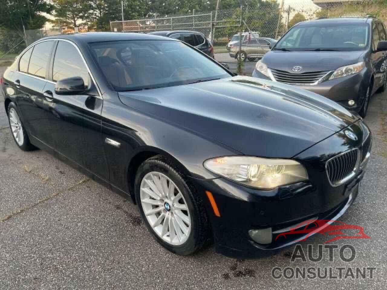 BMW 5 SERIES 2013 - WBAFU7C56DDU66560