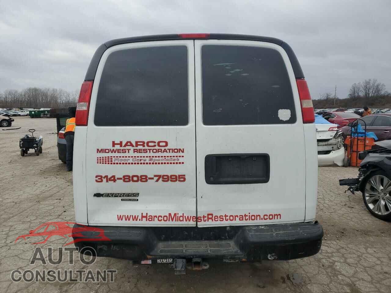 CHEVROLET EXPRESS 2013 - 1GCWGFCA1D1111721
