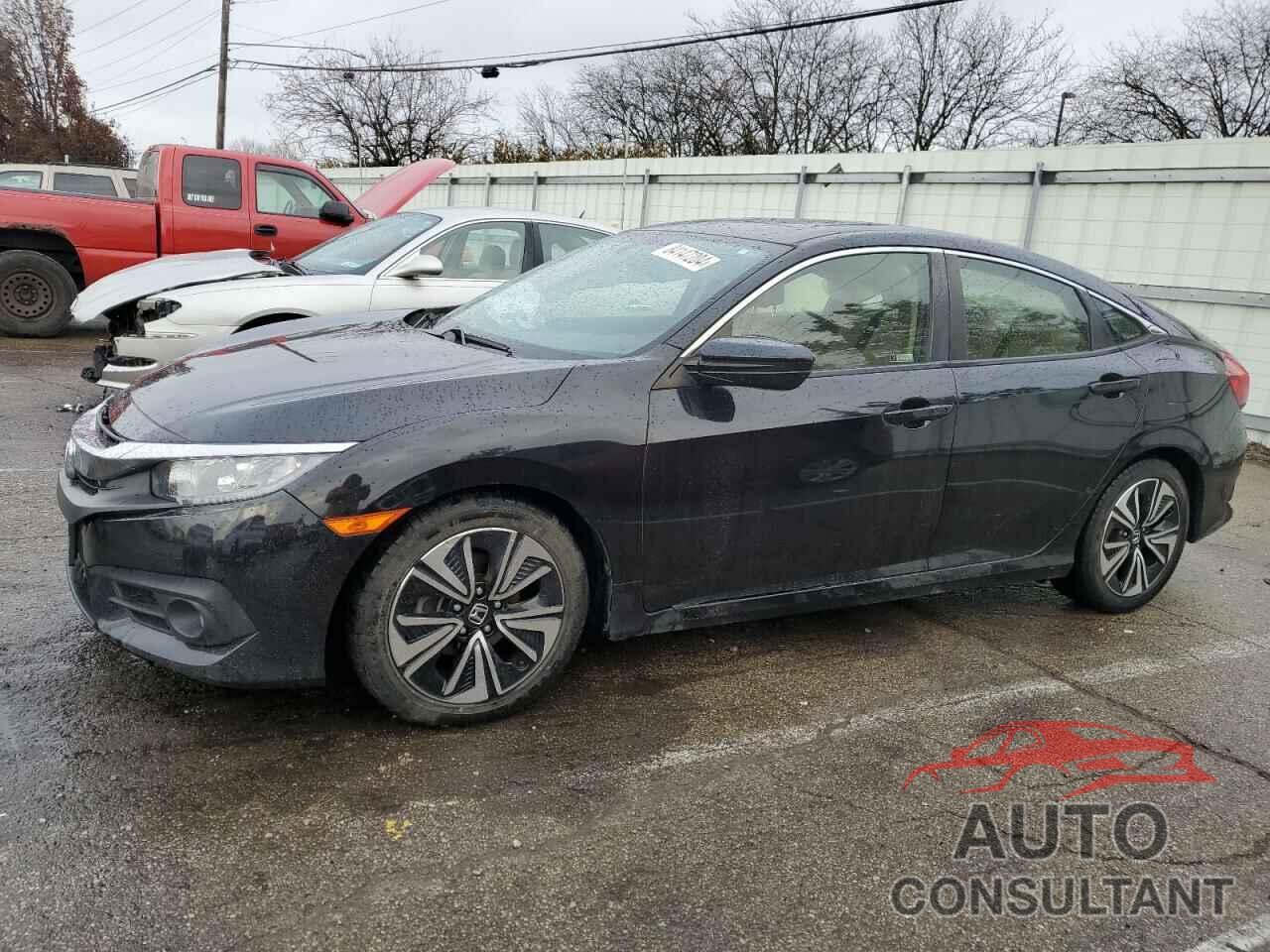 HONDA CIVIC 2018 - JHMFC1F38JX039922