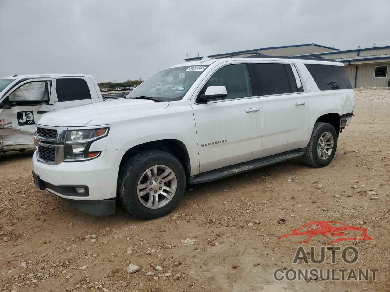 CHEVROLET SUBURBAN 2015 - 1GNSKJKC8FR642333