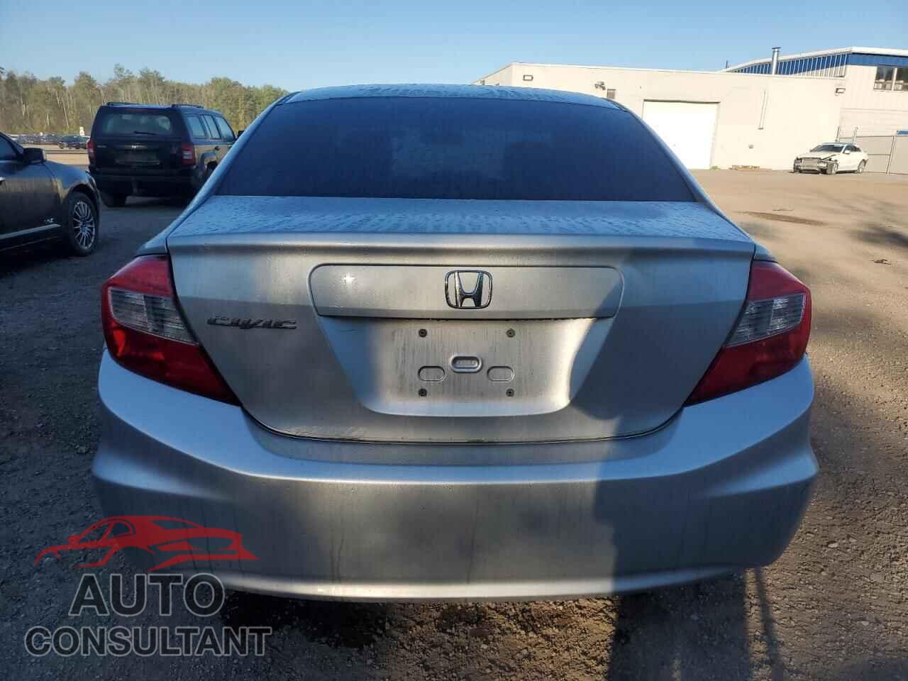 HONDA CIVIC 2012 - 2HGFB2F57CH113111