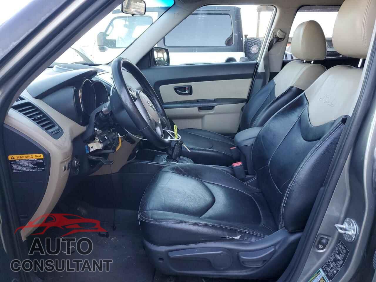 KIA SOUL 2011 - KNDJT2A25B7196681