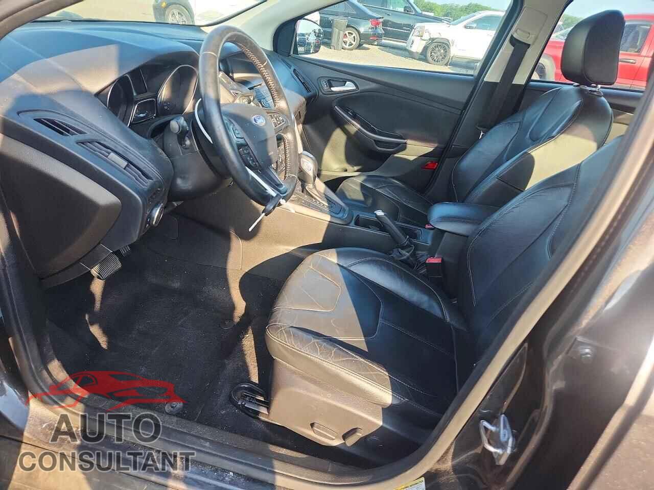 FORD FOCUS 2016 - 1FADP3F24GL266532