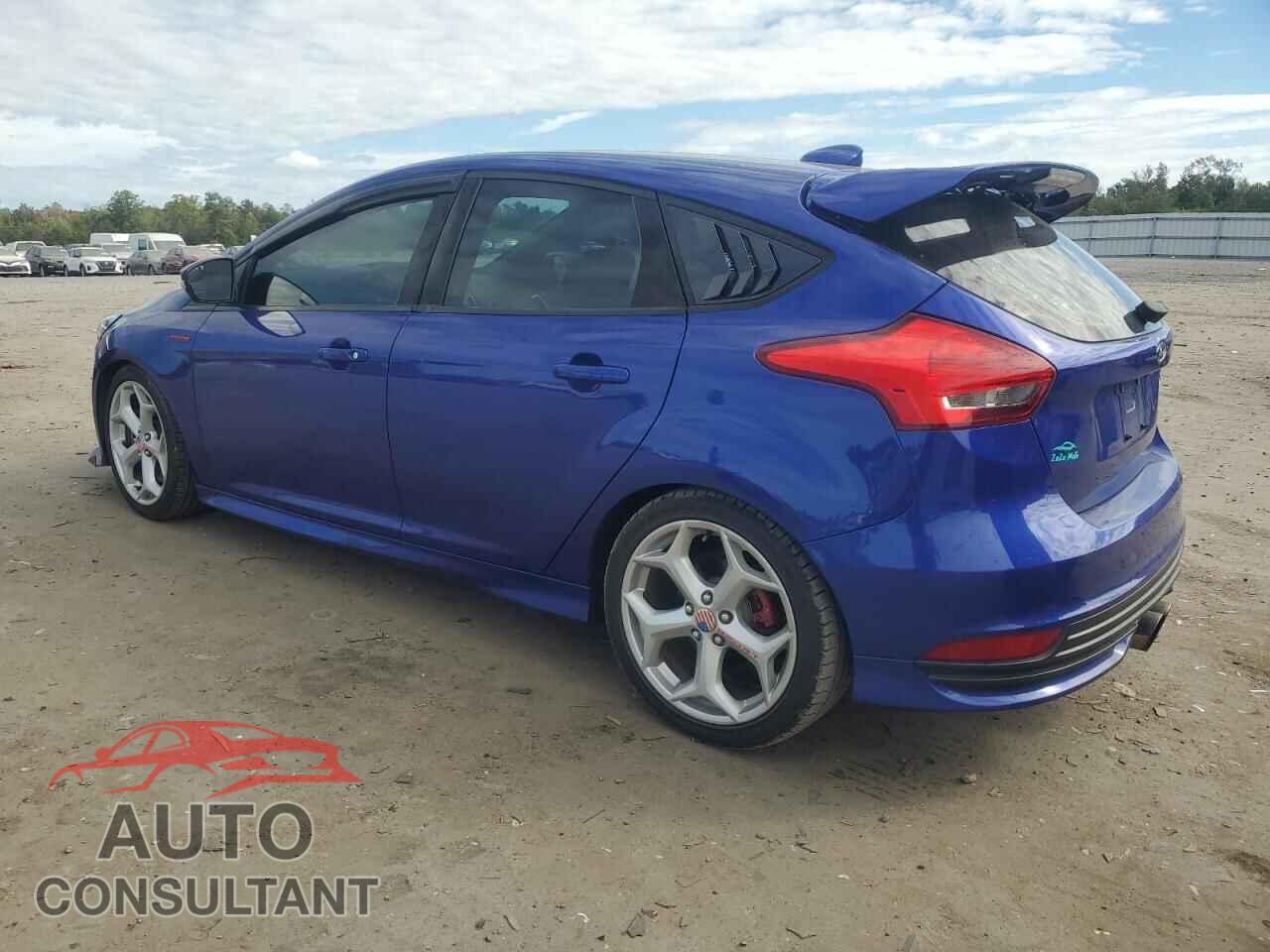 FORD FOCUS 2015 - 1FADP3L97FL354748