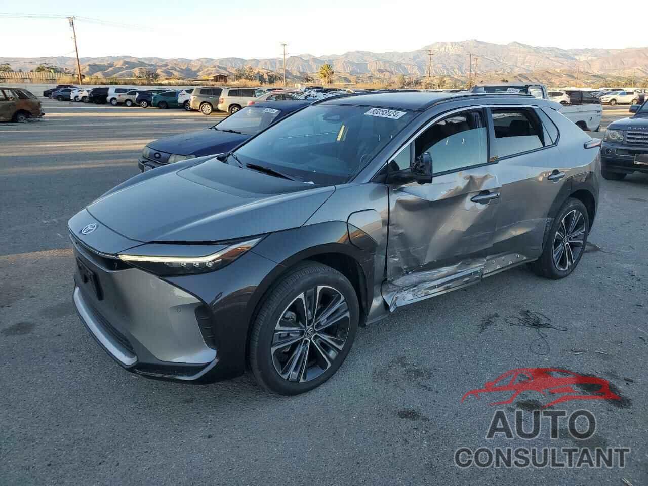 TOYOTA BZ4X XLE 2023 - JTMAAAAAXPA019772