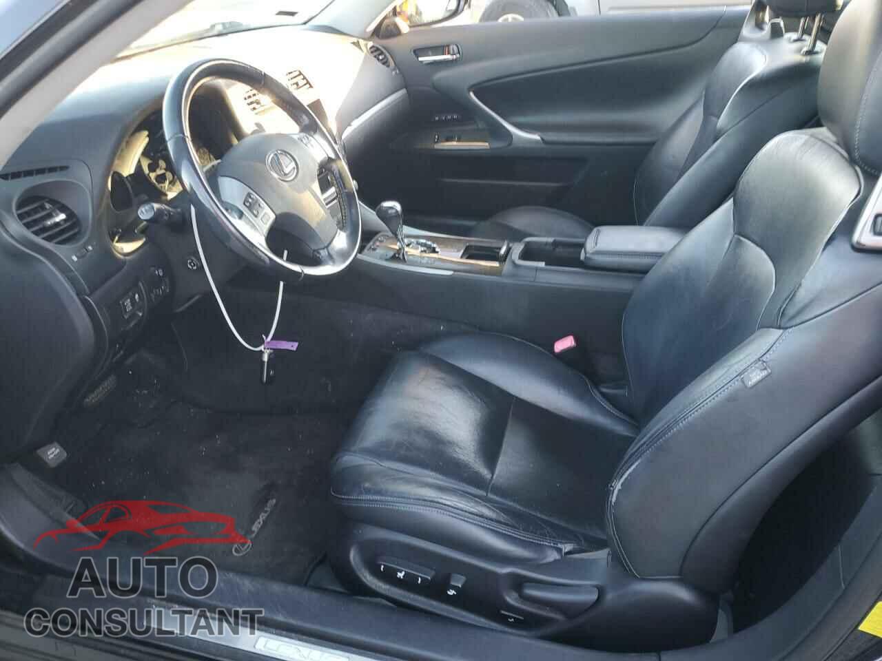 LEXUS IS 2012 - JTHFF2C26C2522365