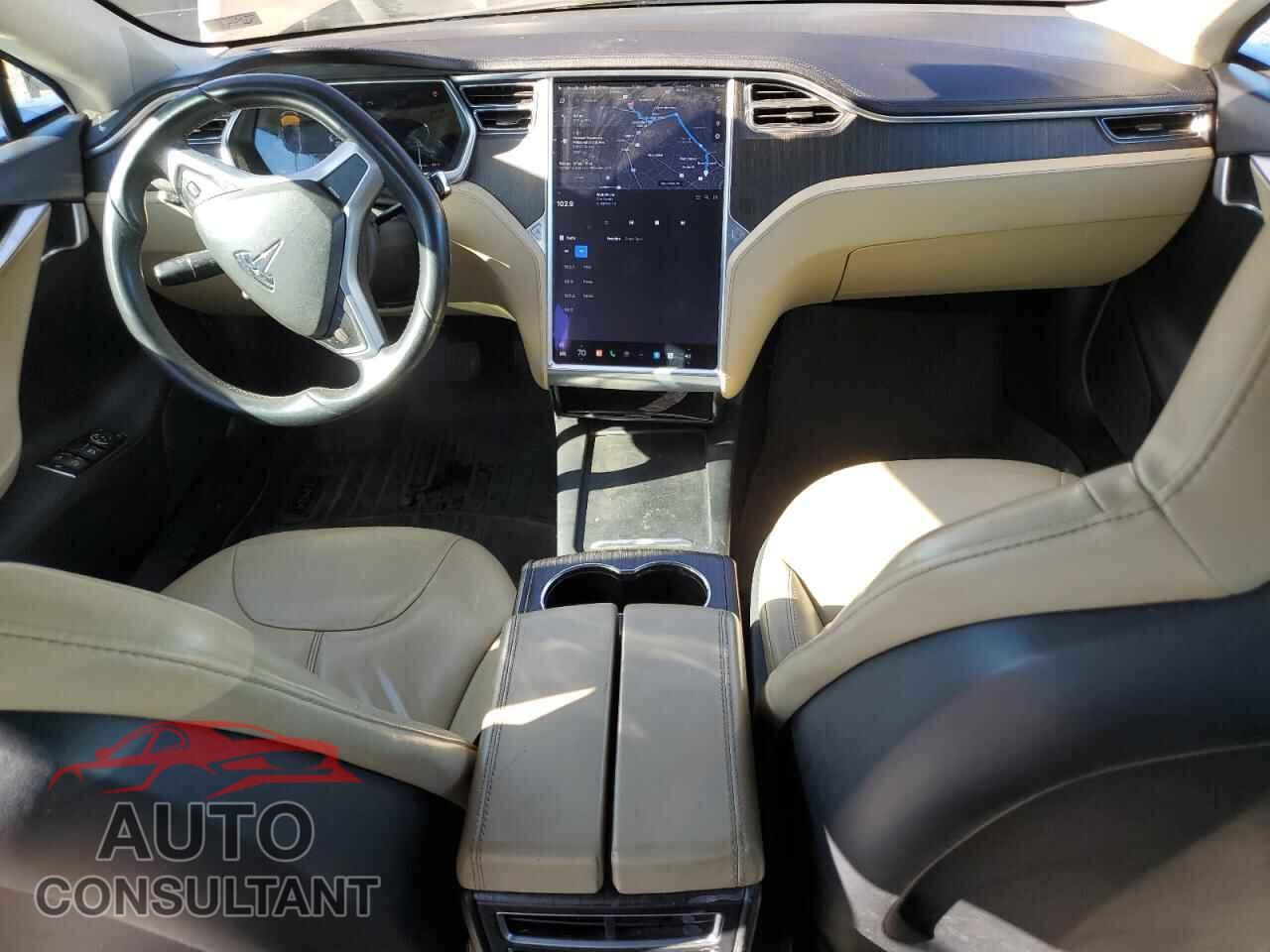 TESLA MODEL S 2013 - 5YJSA1CN1DFP05982