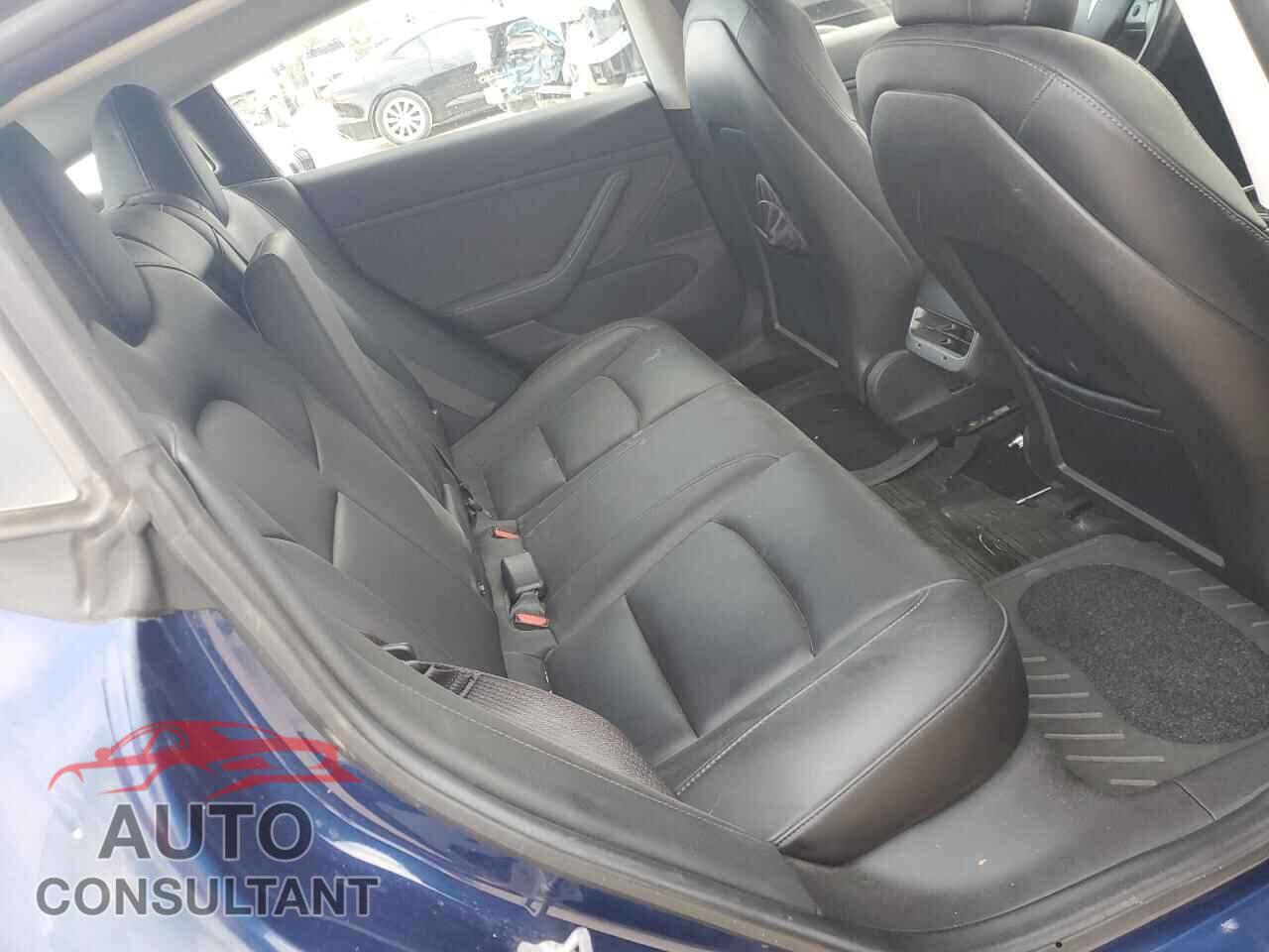TESLA MODEL 3 2018 - 5YJ3E1EA9JF059881