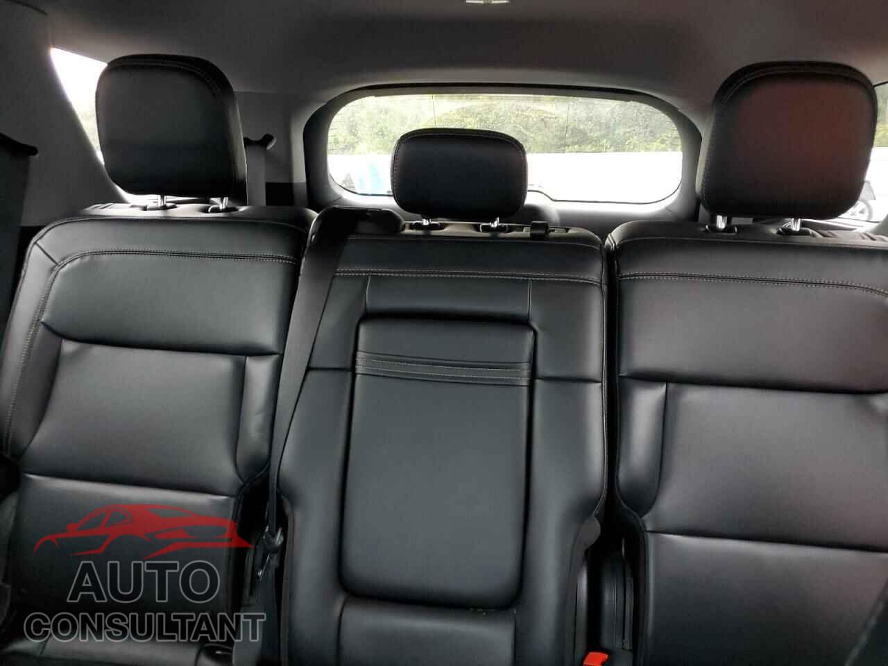 FORD EXPLORER 2023 - 1FMSK7DH3PGB18388