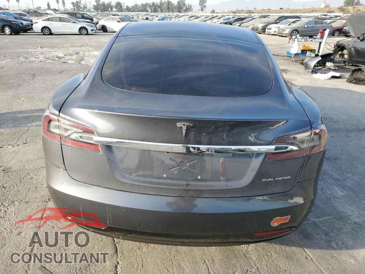 TESLA MODEL S 2020 - 5YJSA1E22LF397111