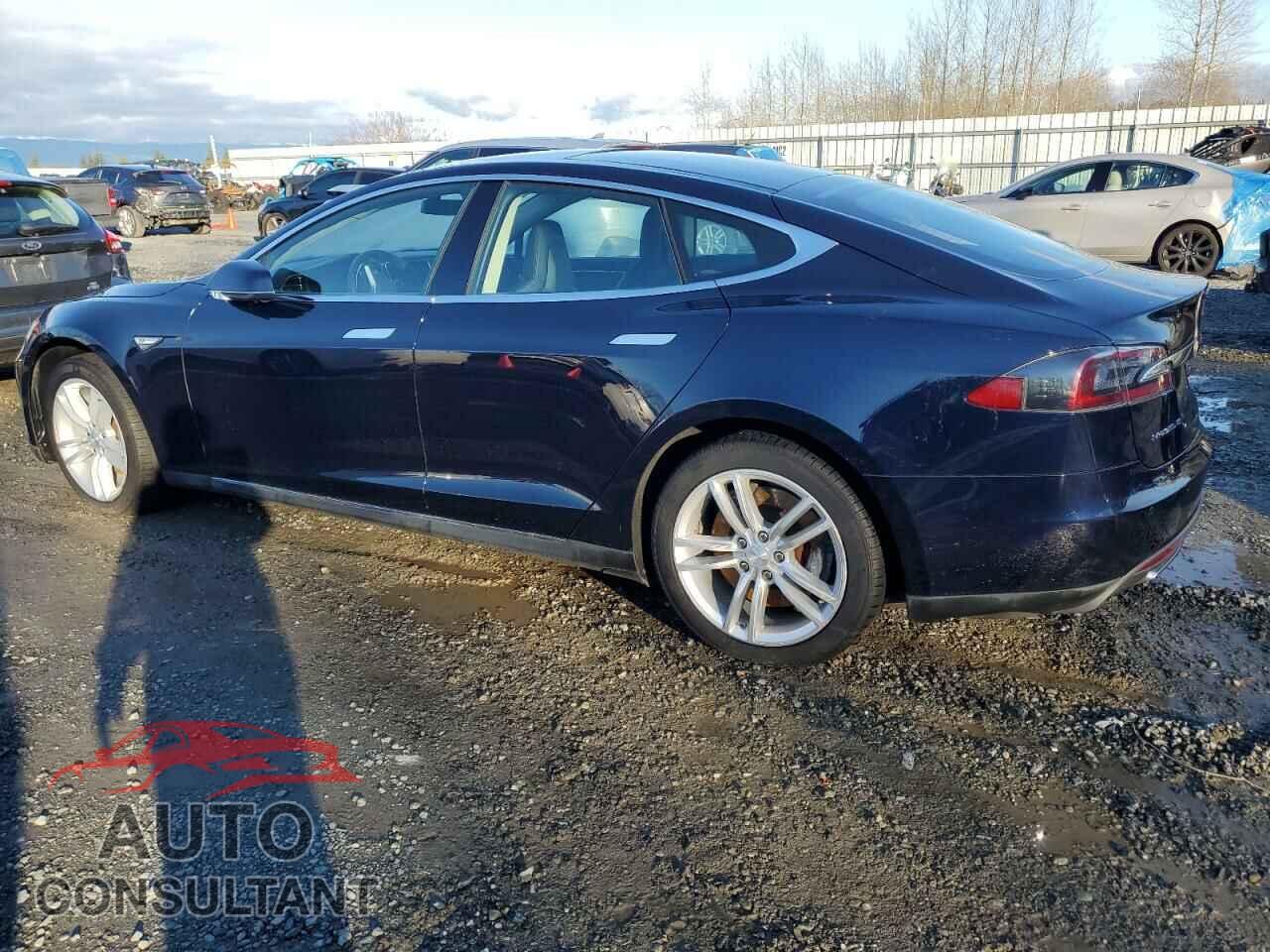 TESLA MODEL S 2014 - 5YJSA1H1XEFP39698