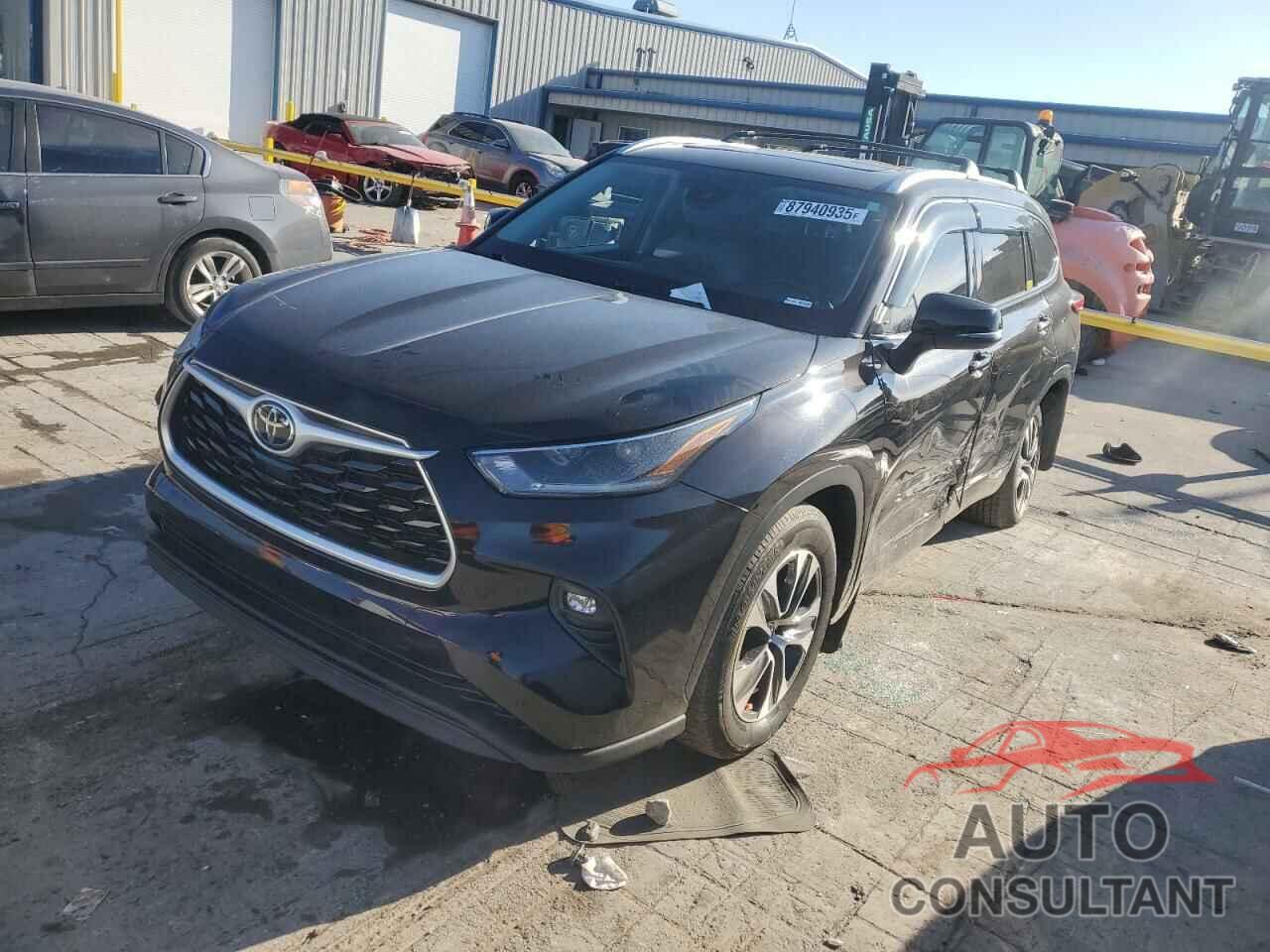 TOYOTA HIGHLANDER 2021 - 5TDGZRAH2MS075198