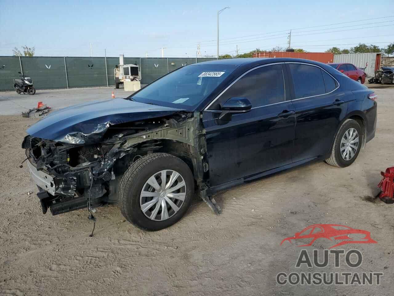 TOYOTA CAMRY 2018 - 4T1B31HK5JU501645