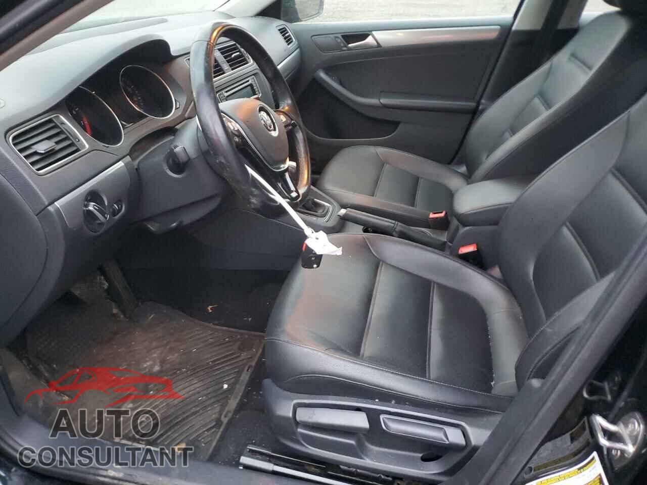 VOLKSWAGEN JETTA 2017 - 3VWDB7AJ8HM345231
