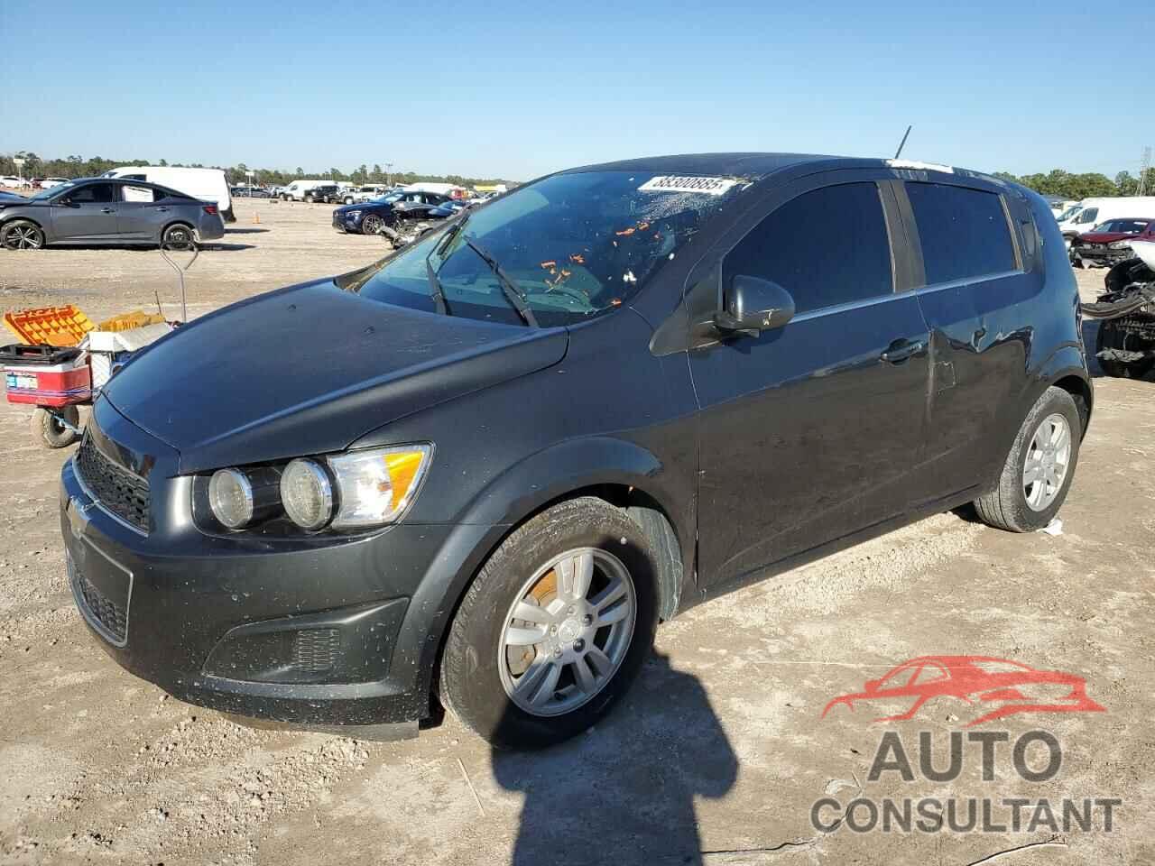 CHEVROLET SONIC 2015 - 1G1JC6SH7F4136539