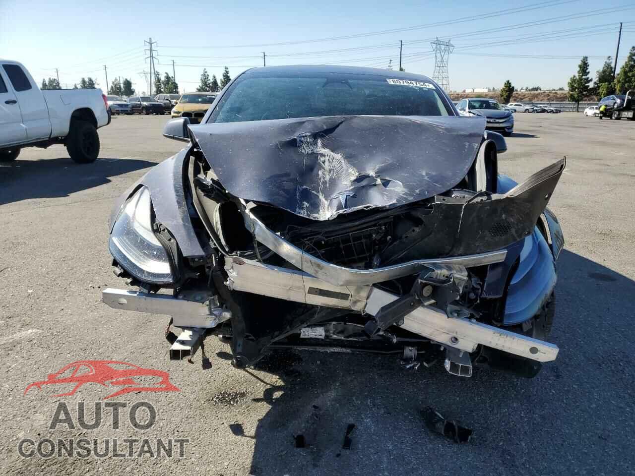 TESLA MODEL 3 2023 - 5YJ3E1EA3PF438075
