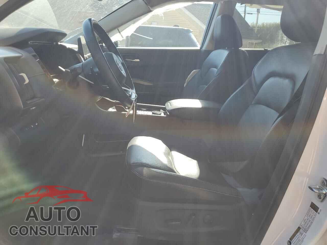 NISSAN PATHFINDER 2024 - 5N1DR3CC8RC295368
