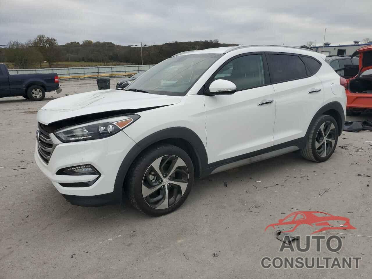 HYUNDAI TUCSON 2018 - KM8J33A20JU807153