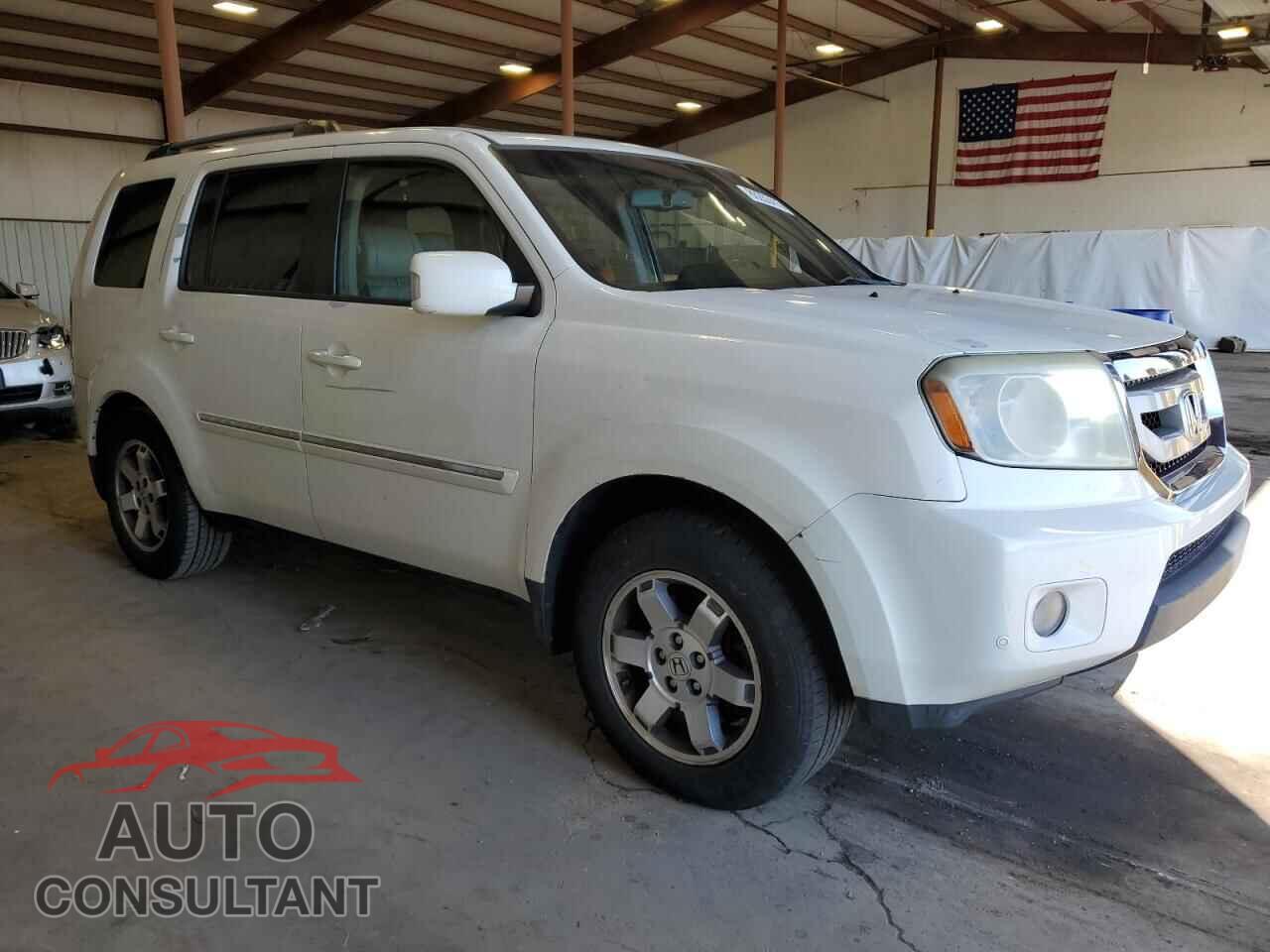 HONDA PILOT 2011 - 5FNYF4H99BB042537