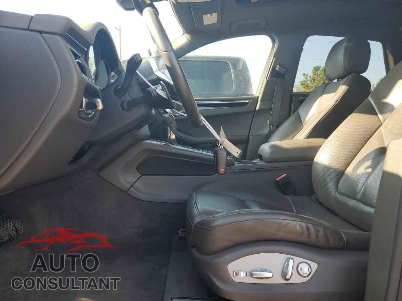 PORSCHE MACAN 2017 - WP1AA2A53HLB82244