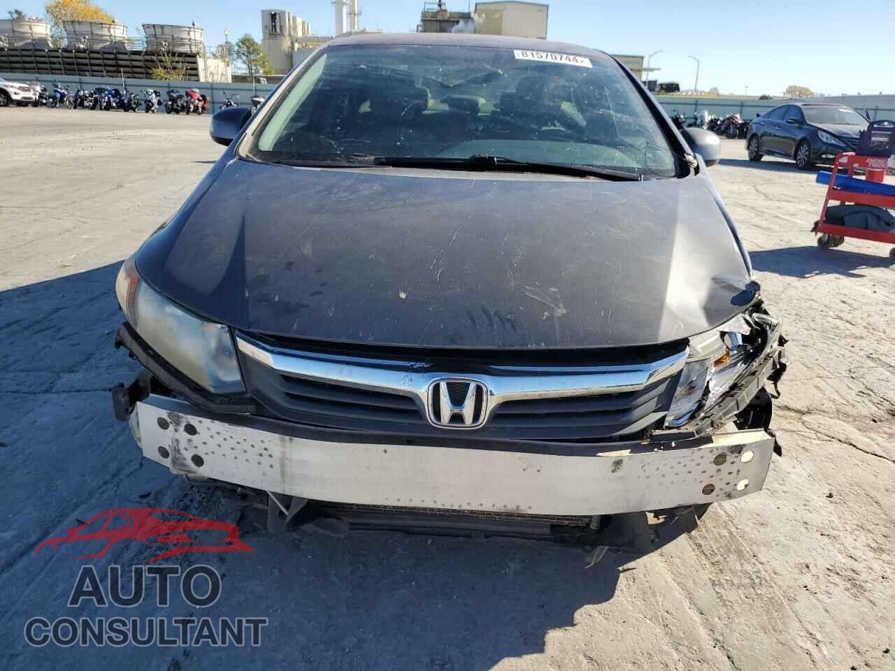 HONDA CIVIC 2012 - 2HGFB2F50CH597302