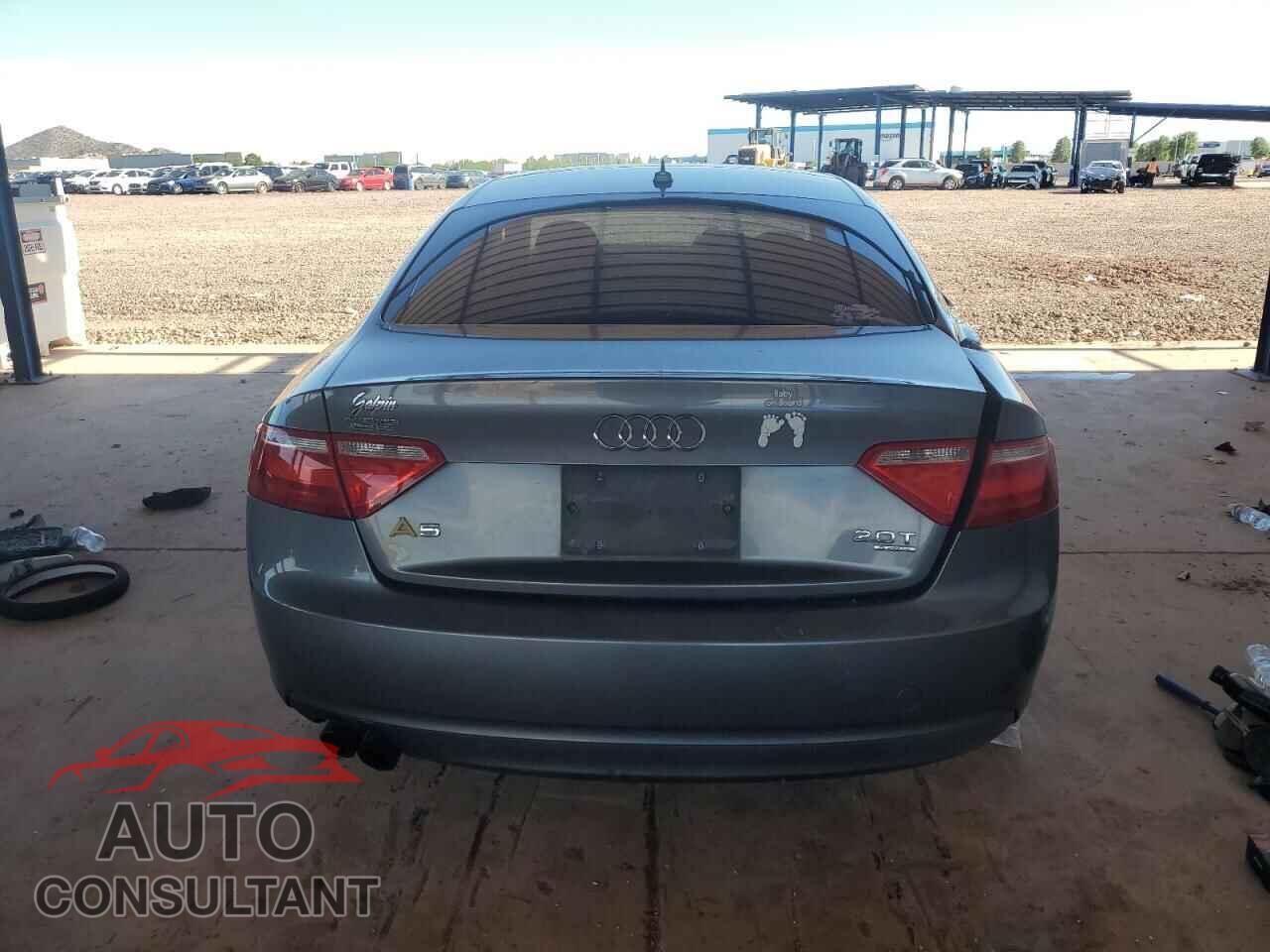 AUDI A5 2013 - WAUCFAFR4DA017033