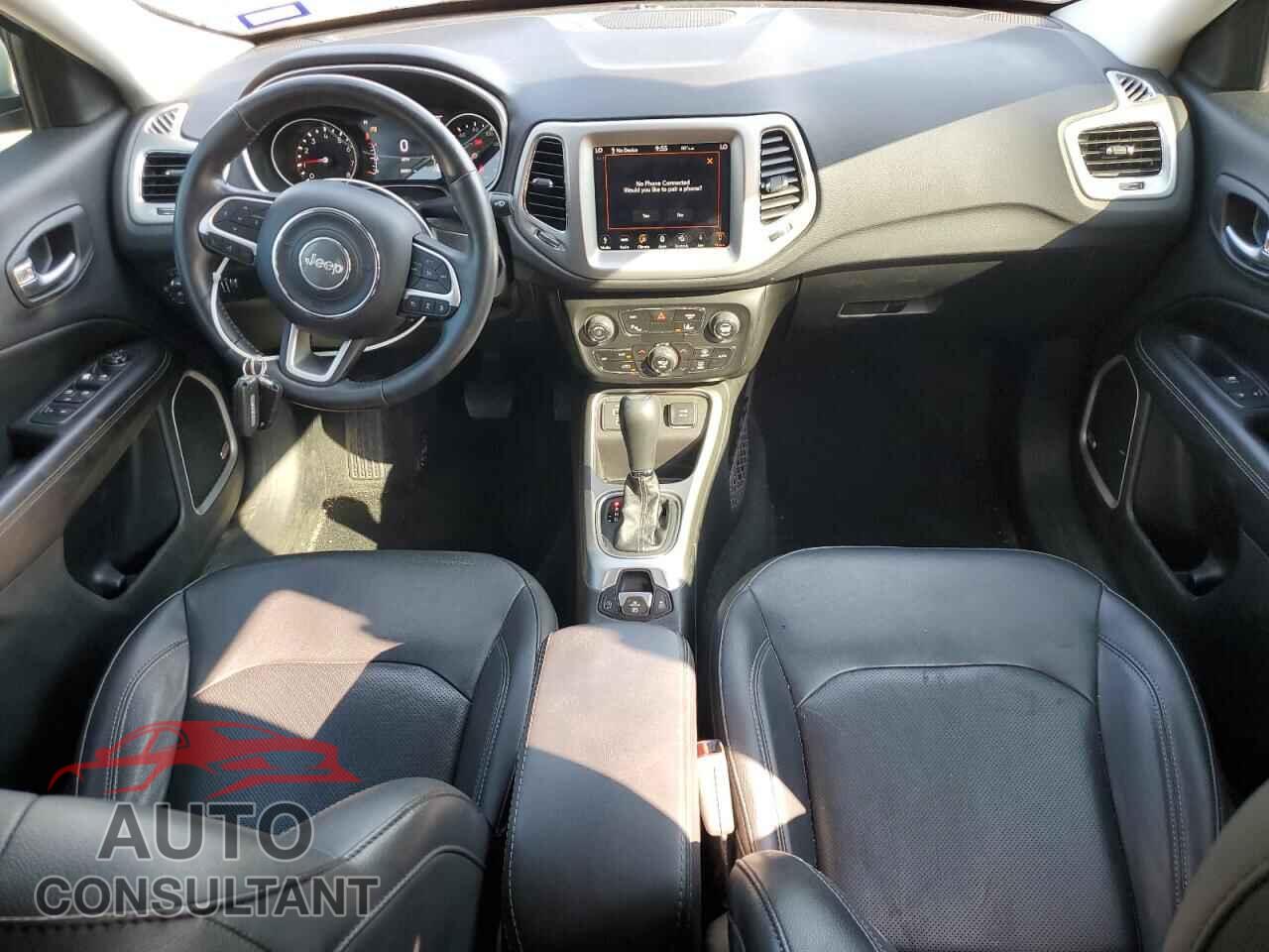 JEEP COMPASS 2019 - 3C4NJCCB4KT782519