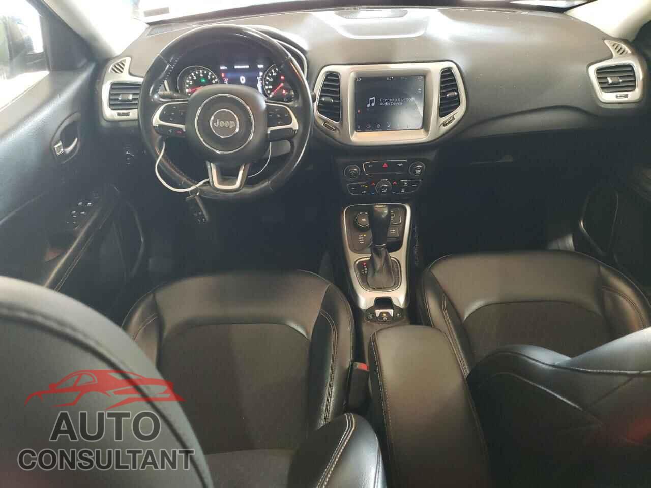 JEEP COMPASS 2018 - 3C4NJDBB1JT115168