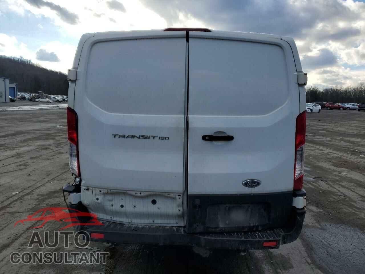 FORD TRANSIT 2019 - 1FTYE1YM5KKB31465