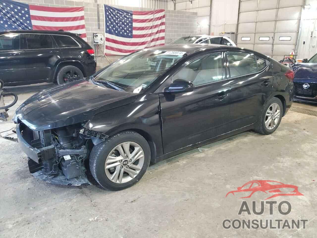 HYUNDAI ELANTRA 2019 - 5NPD84LF3KH482020