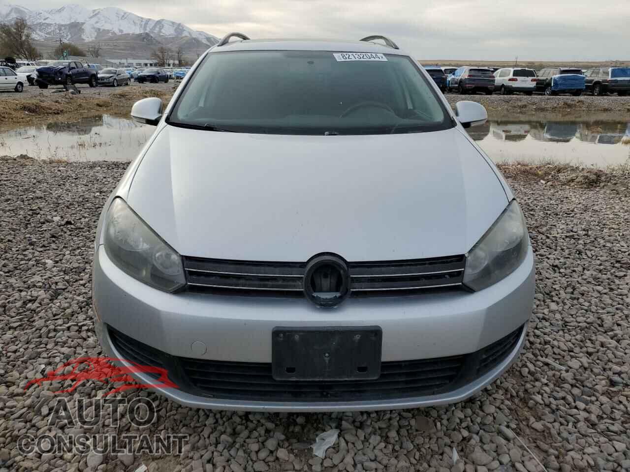 VOLKSWAGEN JETTA 2011 - 3VWPL7AJ3BM721674