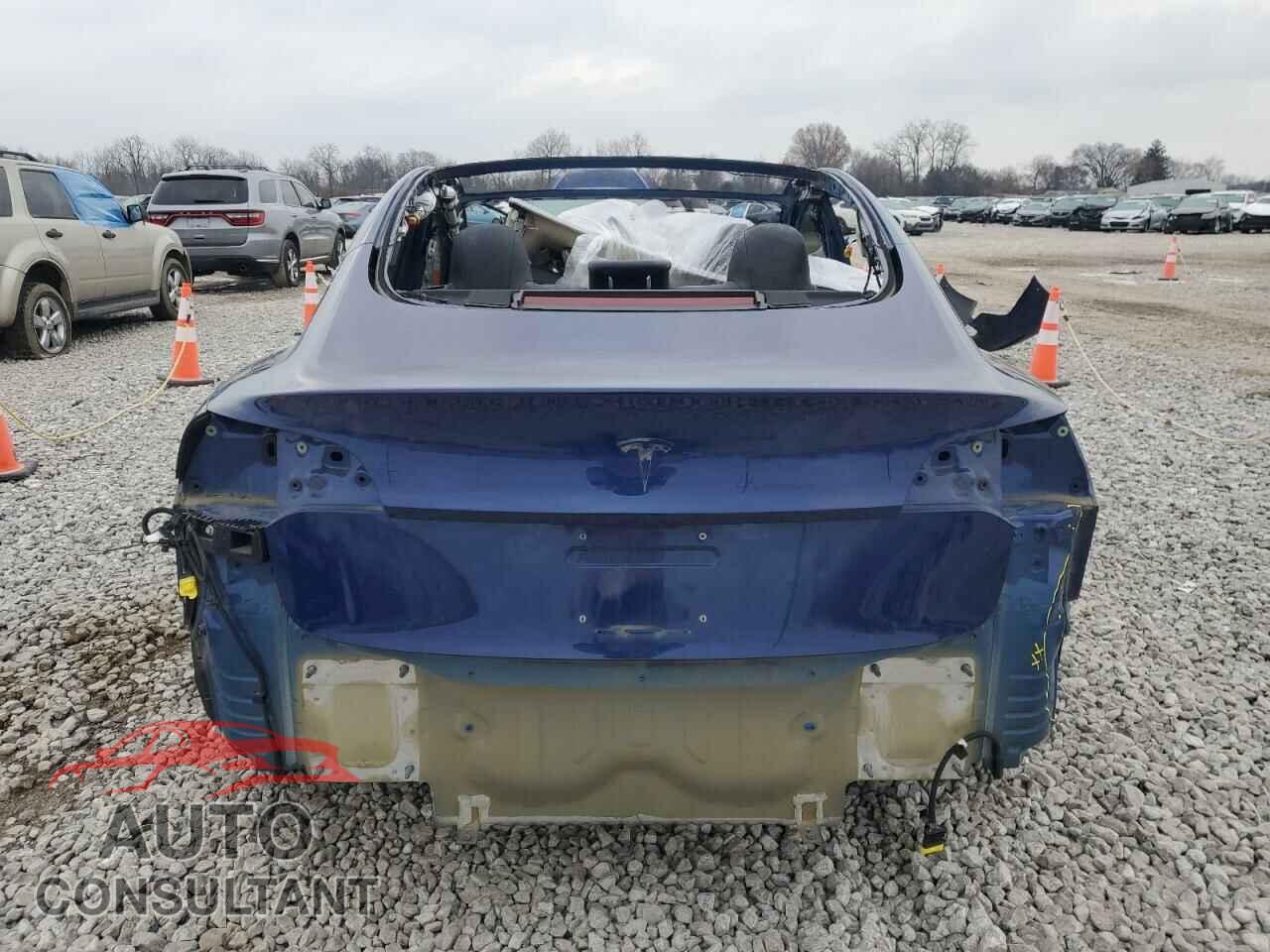 TESLA MODEL 3 2018 - 5YJ3E1EA5JF154051
