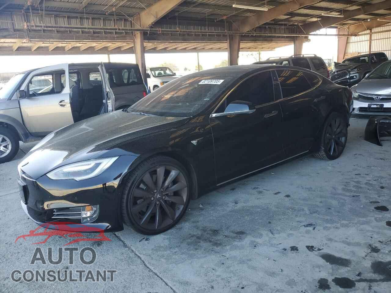 TESLA MODEL S 2017 - 5YJSA1E25HF214971