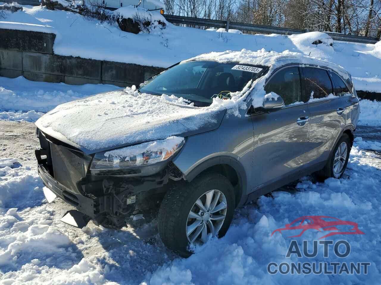 KIA SORENTO 2018 - 5XYPGDA54JG413448