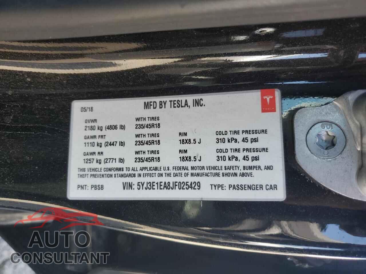 TESLA MODEL 3 2018 - 5YJ3E1EA8JF025429