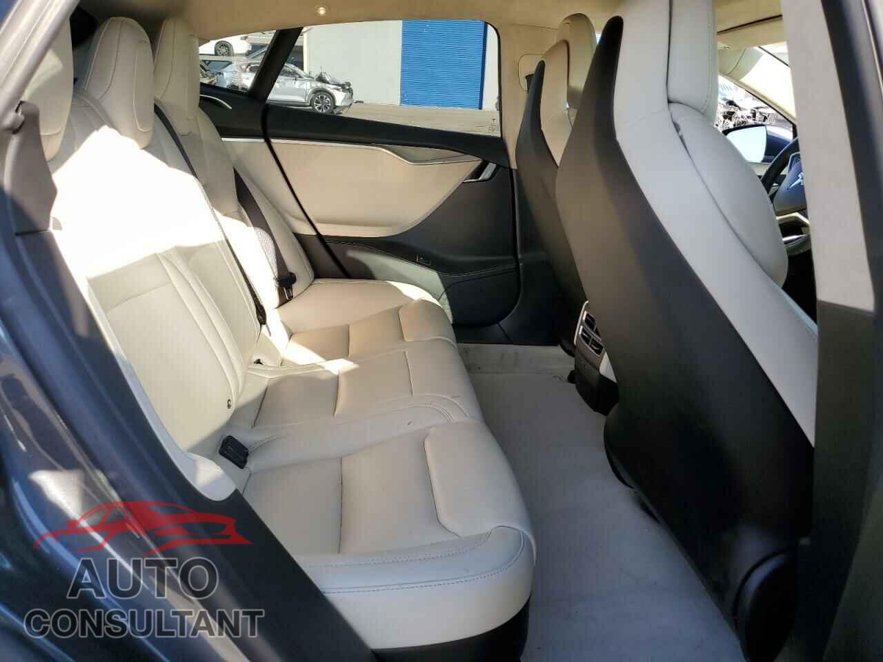 TESLA MODEL S 2017 - 5YJSA1E29HF219316