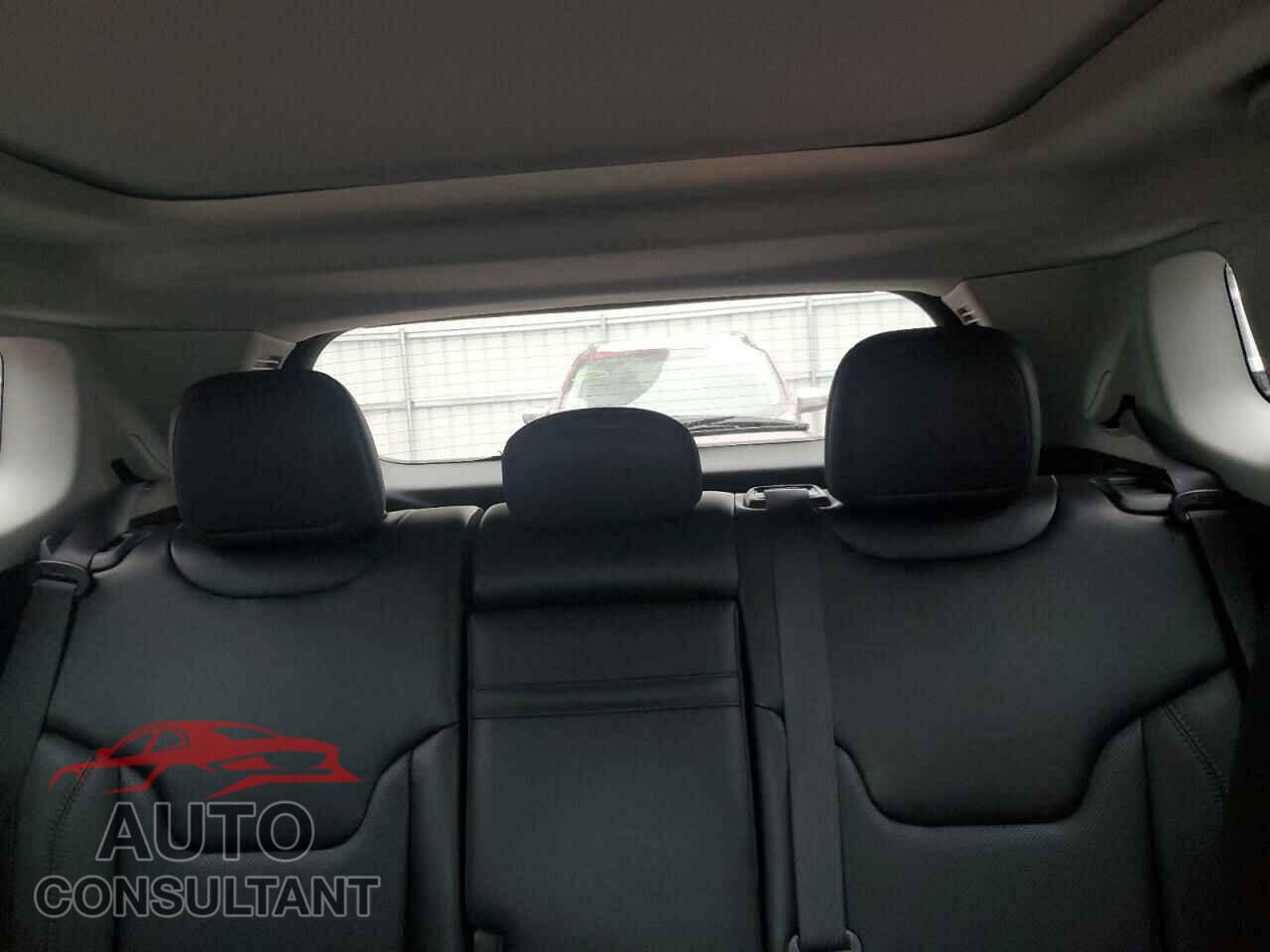 JEEP COMPASS 2019 - 3C4NJDCB1KT741450